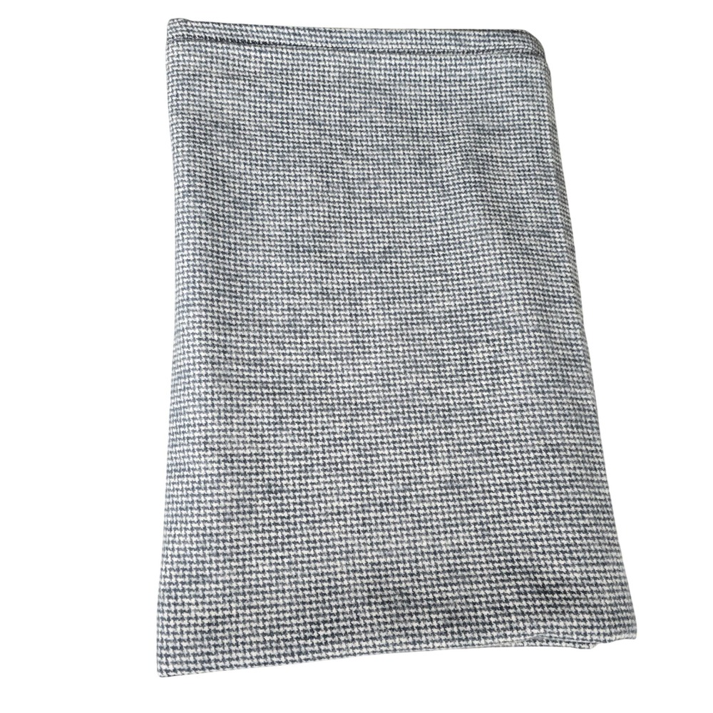 CB2 Grey Houndstooth Travel‎ Throw Blanket 100% Cotton Made in Portugal 40x60